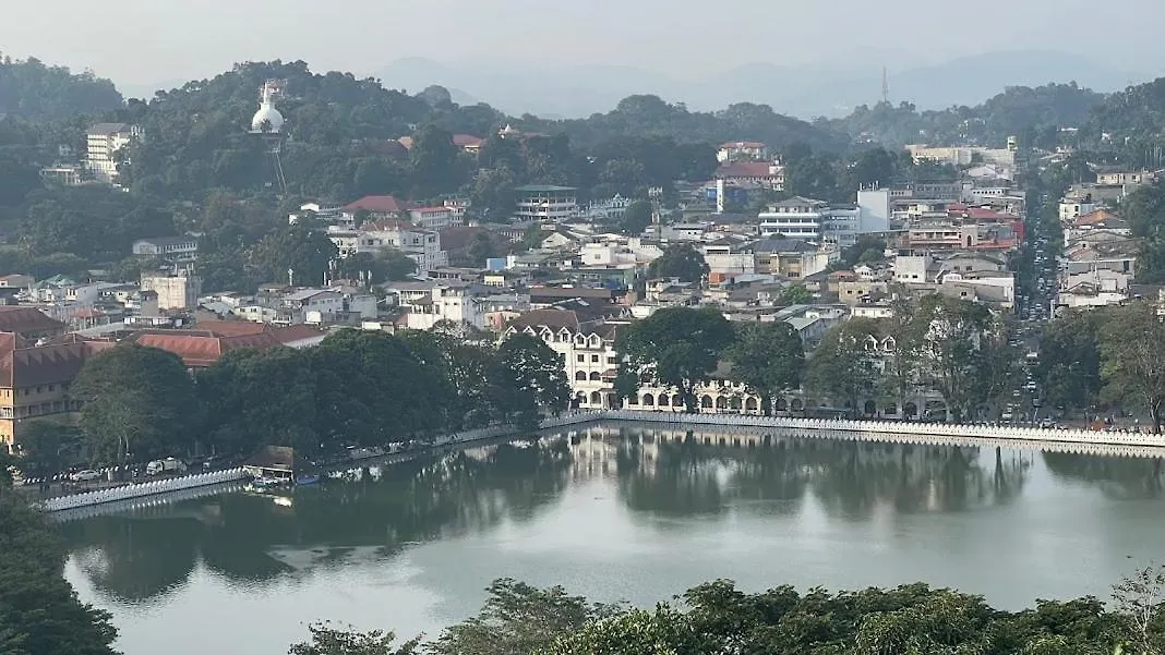 Privat bolig The Spring Brook Hanthana Kandy